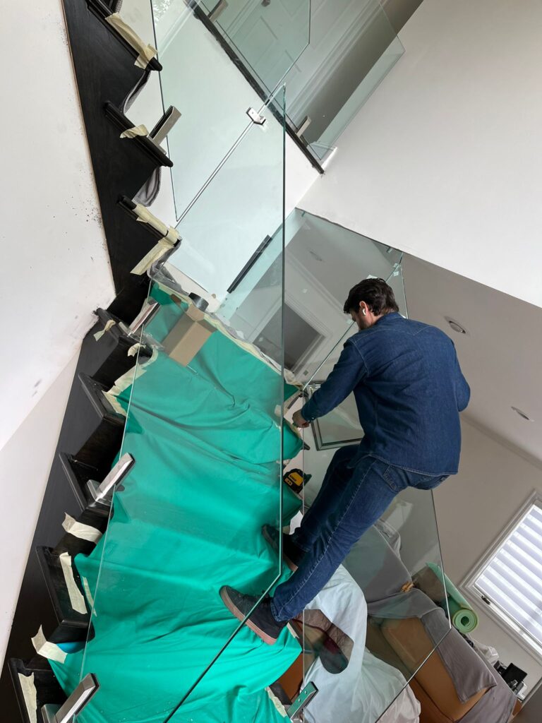 glass rainling for stairs 01 - shinyglass new jersey